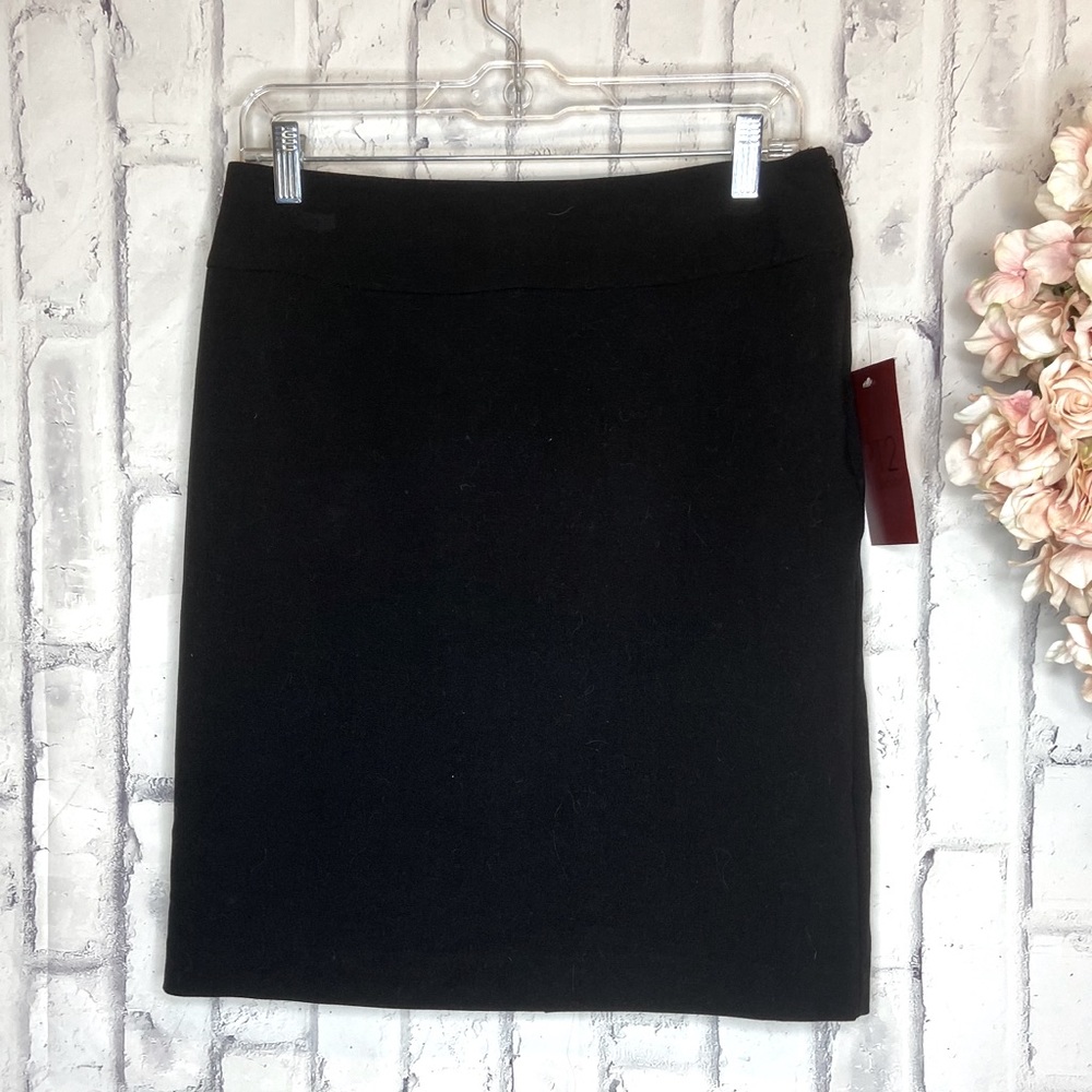 NEW 212 collection black pencil skirt 0P